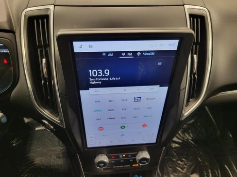 Used 2024 Ford Edge Titanium image 7