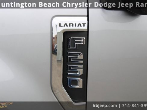 Used 2020 Ford F250 Lariat w/ Lariat Value Package image 6
