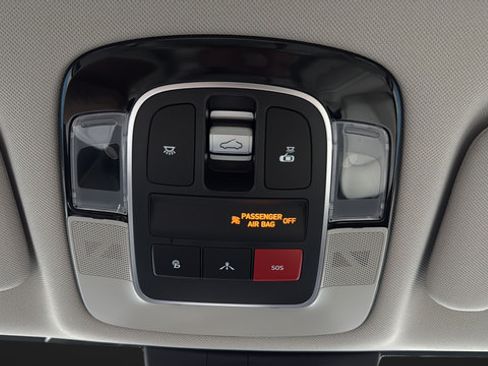 Used 2023 Hyundai Sonata SEL w/ Convenience Package FWD image 32