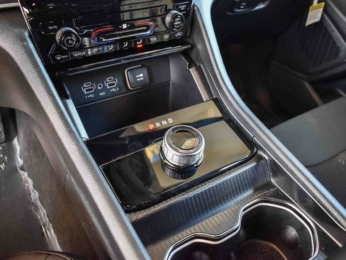 New 2026 Jeep Grand Cherokee L Laredo w/ MOPAR Finishing Package image 17