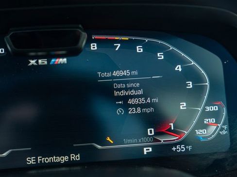 Used 2022 BMW X6 M w/ Competition Package image 14