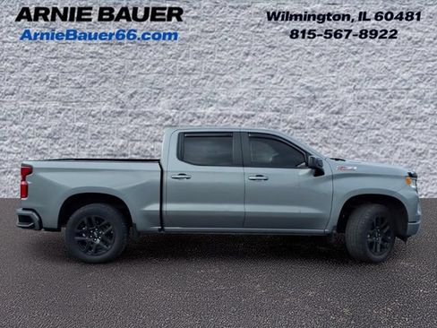 Used 2024 Chevrolet Silverado 1500 RST w/ Z71 Off-Road Package AWD/4WD image 4