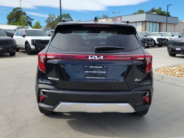 Certified 2025 Kia Seltos EX FWD image 4