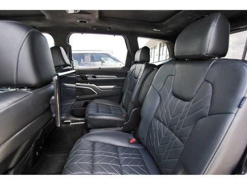 Used 2025 Kia Telluride SX Prestige X-Pro AWD/4WD image 32