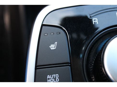 Used 2022 Kia Niro EX w/ Cold Weather Package image 32