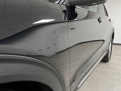 Used 2024 Ford Explorer XLT w/ Equipment Group 202A image 14