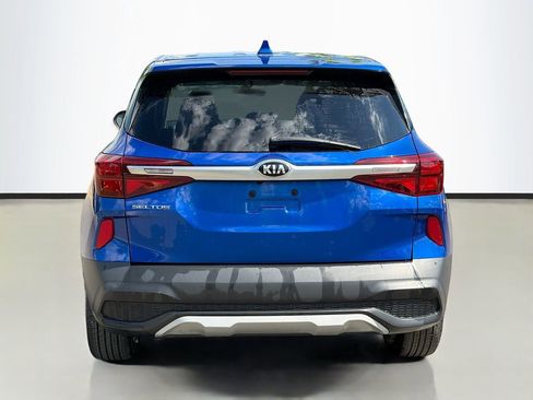 Used 2021 Kia Seltos LX image 6