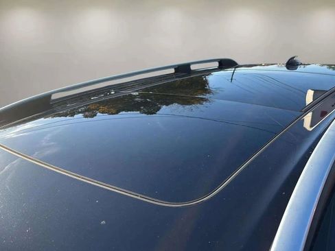 Used 2016 Volvo XC90 T6 Momentum w/ Momentum Plus Package image 31