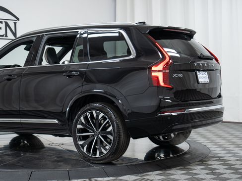 New 2026 Volvo XC90 B6 Ultra w/ Protection Package AWD/4WD image 30