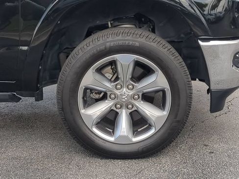 Used 2019 RAM 1500 Limited AWD/4WD image 11