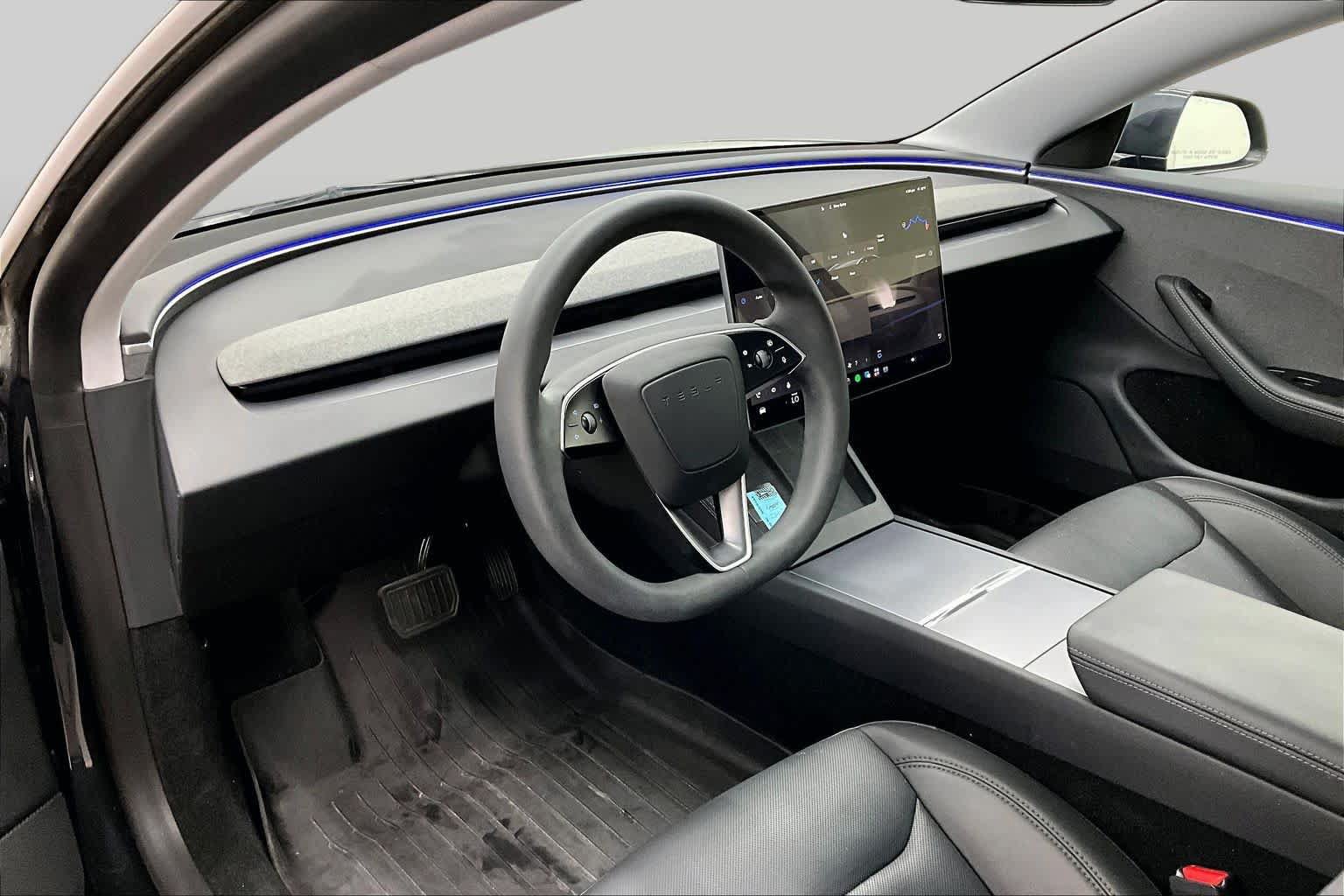 Used 2024 Tesla Model 3 Standard Range RWD image 16