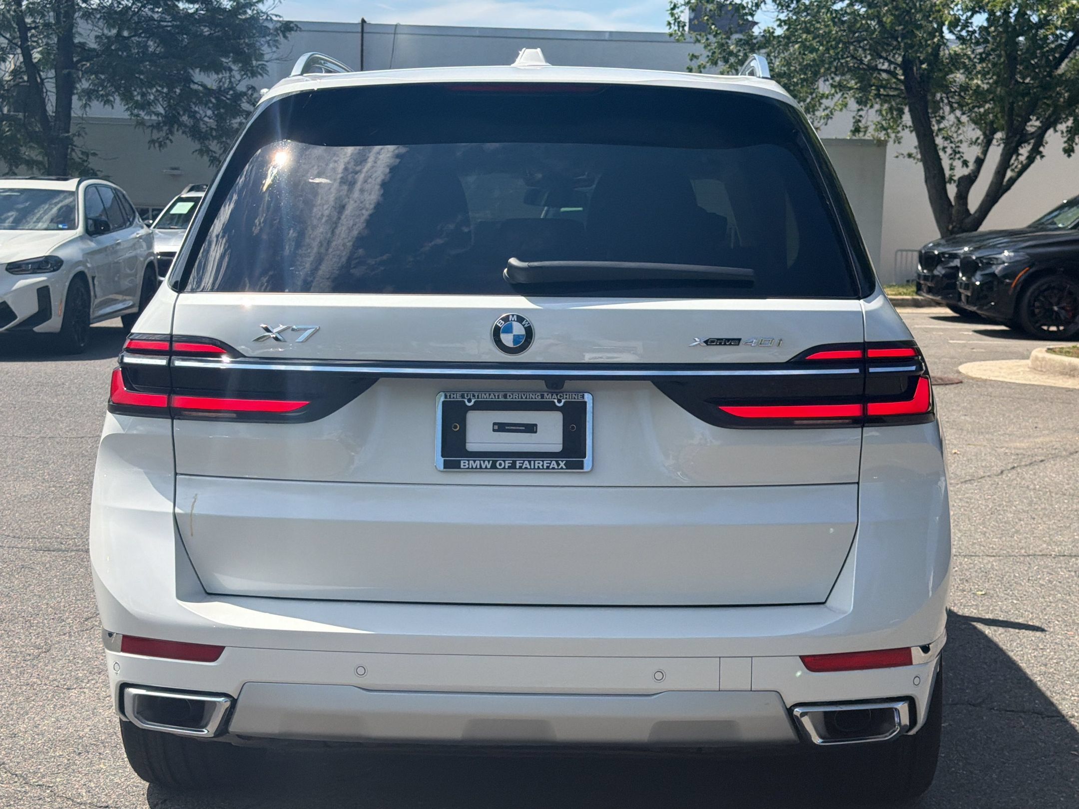 Used 2027 BMW X7 xDrive40i AWD/4WD image 10