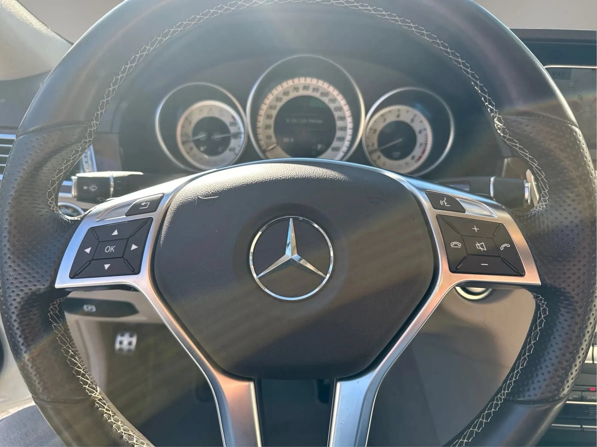Used 2015 Mercedes-Benz E 350 4MATIC Sedan image 16
