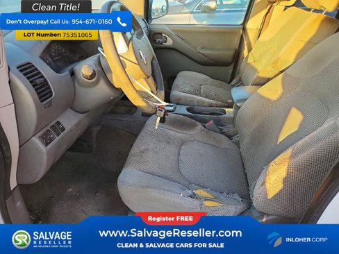 Used 2005 Nissan Frontier SE w/ (P01) Power Pkg image 9