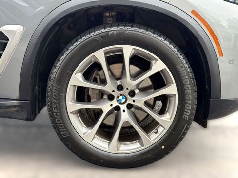 Certified 2026 BMW X5 xDrive40i w/ Climate Comfort Package AWD/4WD image 12