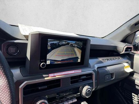 New 2026 Toyota Tacoma SR5 AWD/4WD image 15