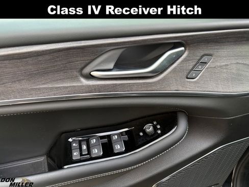 Certified 2025 Jeep Grand Cherokee L Overland w/ Trailer Tow Package image 13