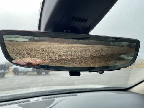 Used 2022 Buick Enclave Premium w/ Experience Buick Package image 23