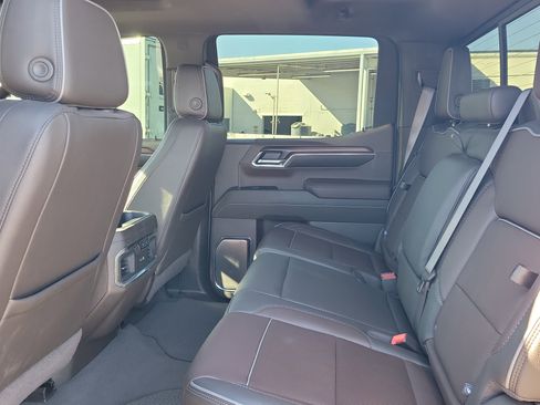 Used 2024 GMC Sierra 1500 Denali image 13
