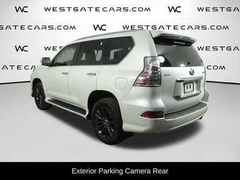Used 2023 Lexus GX 460 Luxury w/ Sport Design Package image 5
