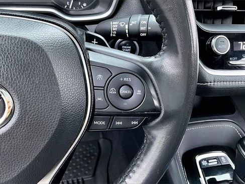 Used 2024 Toyota Corolla SE image 11