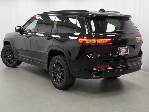 New 2025 Jeep Grand Cherokee L Summit image 13