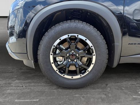 New 2026 Nissan Pathfinder Rock Creek AWD/4WD image 9