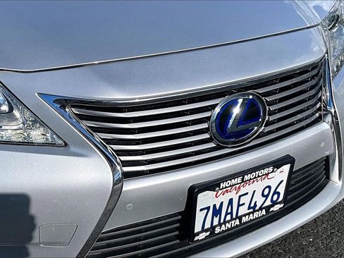 Used 2015 Lexus ES 300h image 27