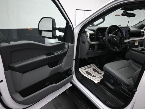 New 2026 Ford F350 XL w/ XL Driver Assist Package AWD/4WD image 17
