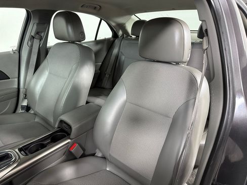 Used 2013 Chevrolet Malibu LT w/ Power Convenience Package FWD image 9