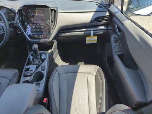 Used 2025 Subaru Crosstrek 2.5i Limited AWD/4WD image 15