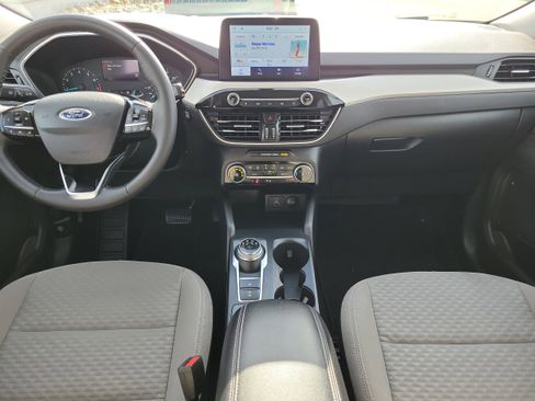 Certified 2022 Ford Escape SE w/ Cold Weather Package image 14