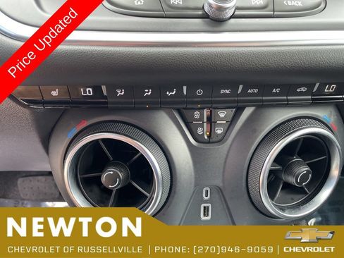 Used 2024 Chevrolet Blazer LT w/ Convenience Package FWD image 10