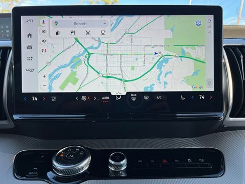 New 2026 Ford Expedition Active image 26