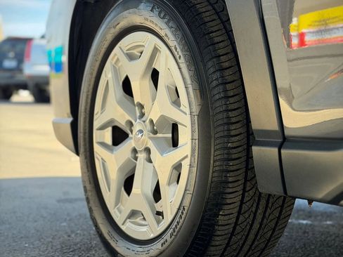 Used 2021 Subaru Forester image 30