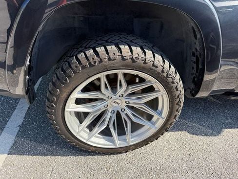 Used 2021 RAM 1500 Limited AWD/4WD image 13