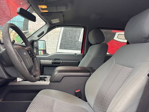 Used 2016 Ford F250 XLT image 11