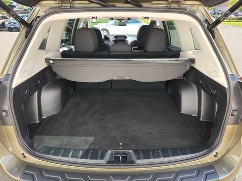 Used 2023 Subaru Forester Premium AWD/4WD image 29