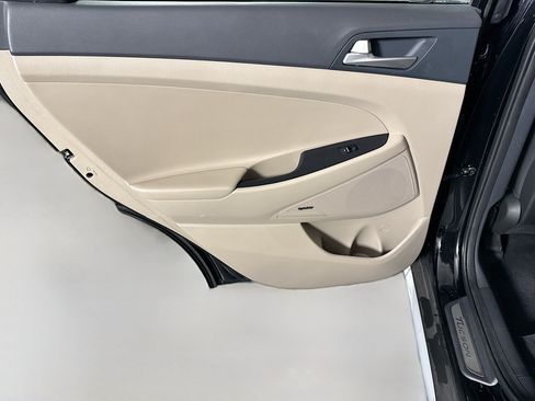 Used 2021 Hyundai Tucson Limited FWD image 26