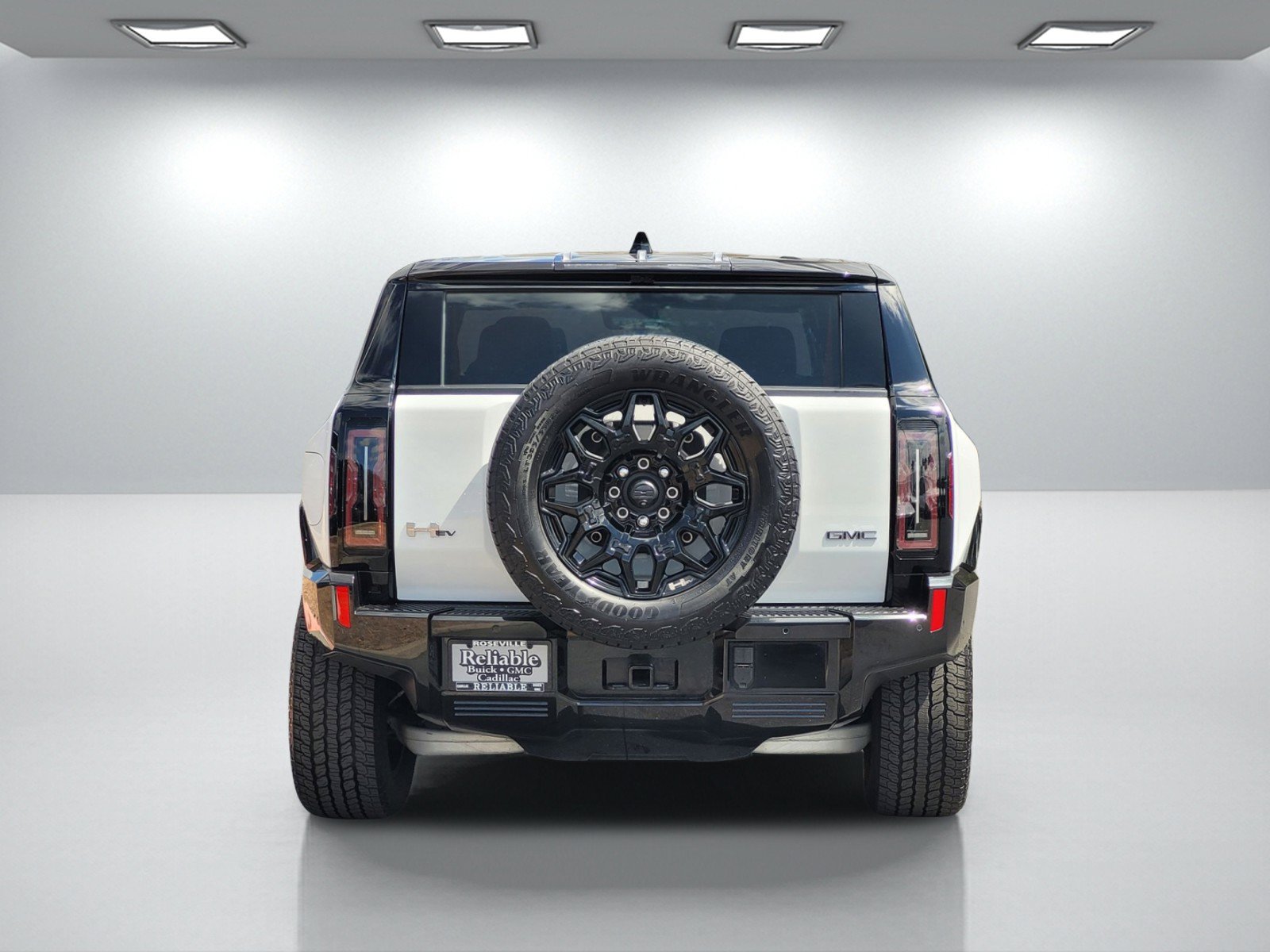 Used 2025 GMC Hummer EV 2X AWD/4WD image 5