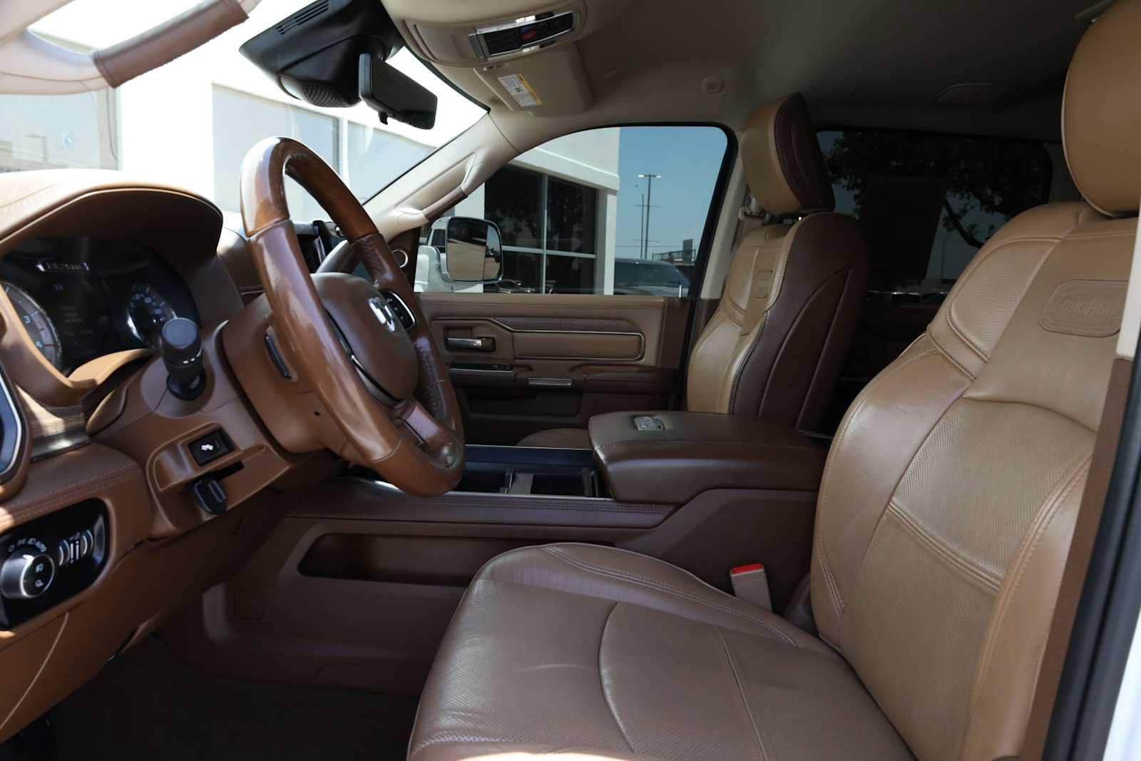 Used 2021 RAM 2500 Limited AWD/4WD image 4