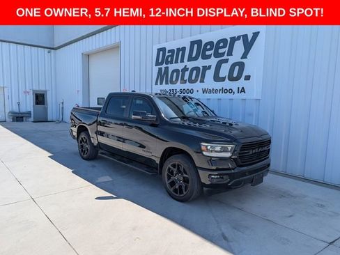 Used 2024 RAM 1500 Laramie AWD/4WD image 1