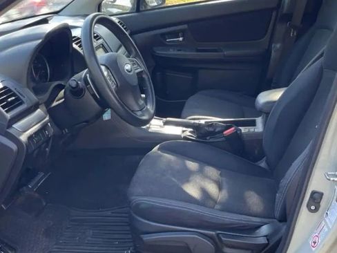 Used 2014 Subaru Crosstrek 2.0i Premium AWD/4WD image 10