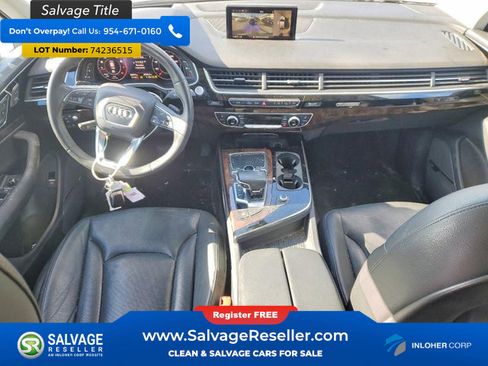Used 2018 Audi Q7 3.0T Prestige w/ Prestige Package image 11