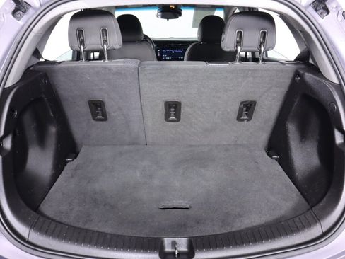 Used 2023 Chevrolet Bolt LT FWD image 32