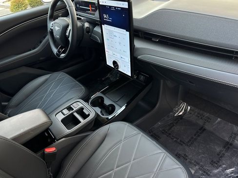 New 2025 Ford Mustang Mach-E Select w/ Interior Protection Package image 17