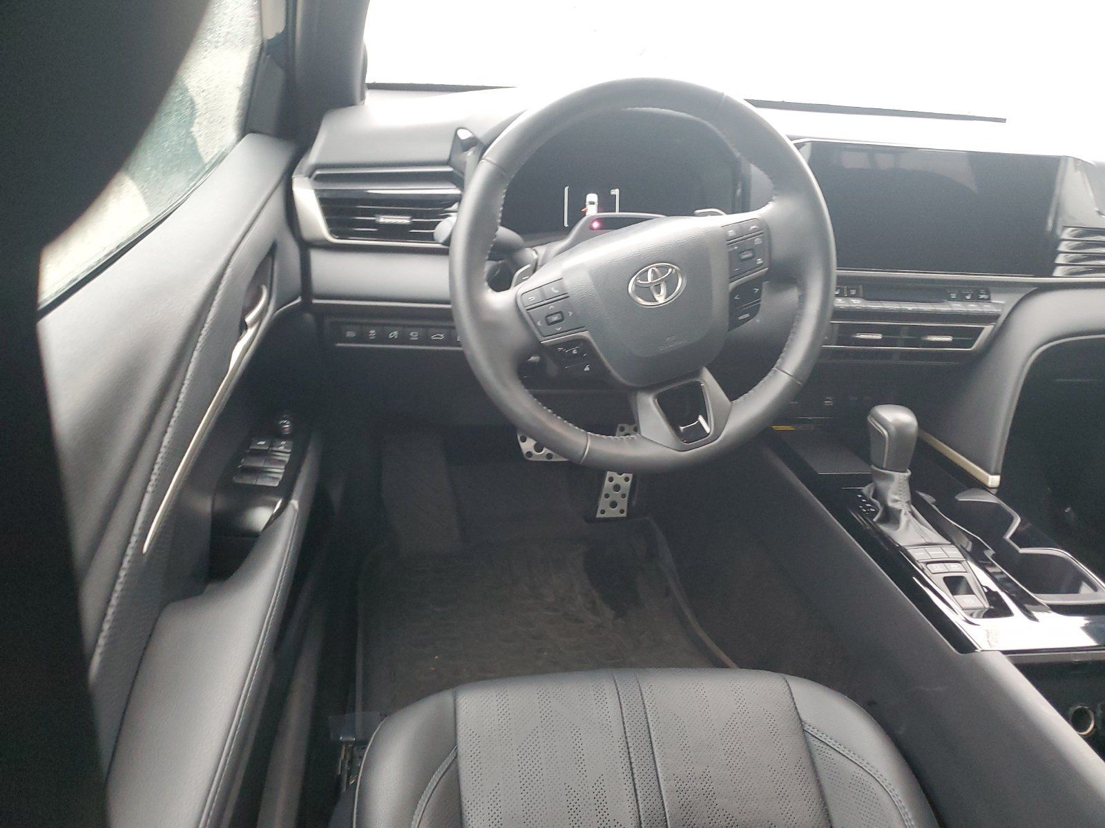 Used 2026 Toyota Camry XSE w/ Premium Plus Package AWD/4WD image 11
