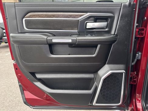 Used 2019 RAM 3500 Laramie image 20