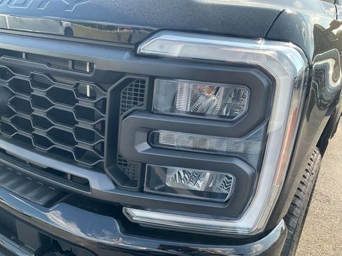 New 2026 Ford F250 XL w/ STX Appearance Package AWD/4WD image 9