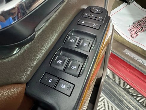 Used 2016 Chevrolet Silverado 1500 High Country w/ High Country Premium Package image 40